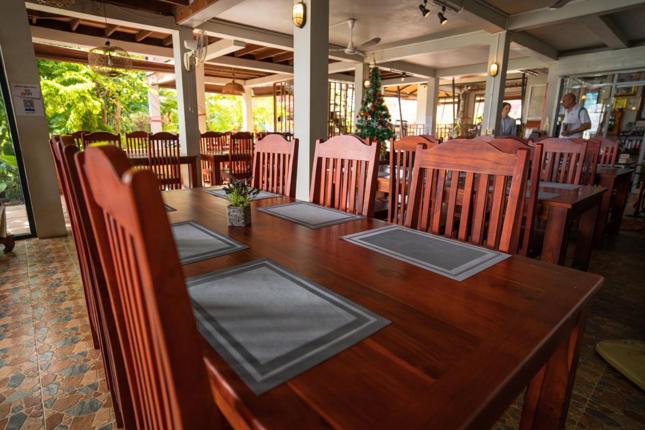 Nakorn River View Champasak Exterior photo
