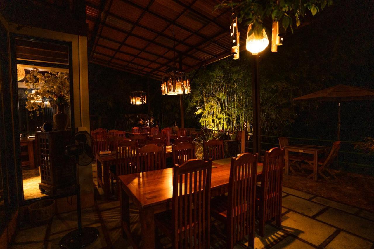 Nakorn River View Champasak Exterior photo