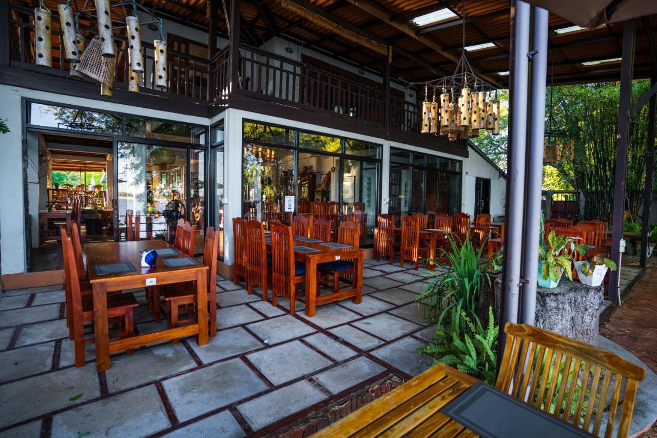 Nakorn River View Champasak Exterior photo