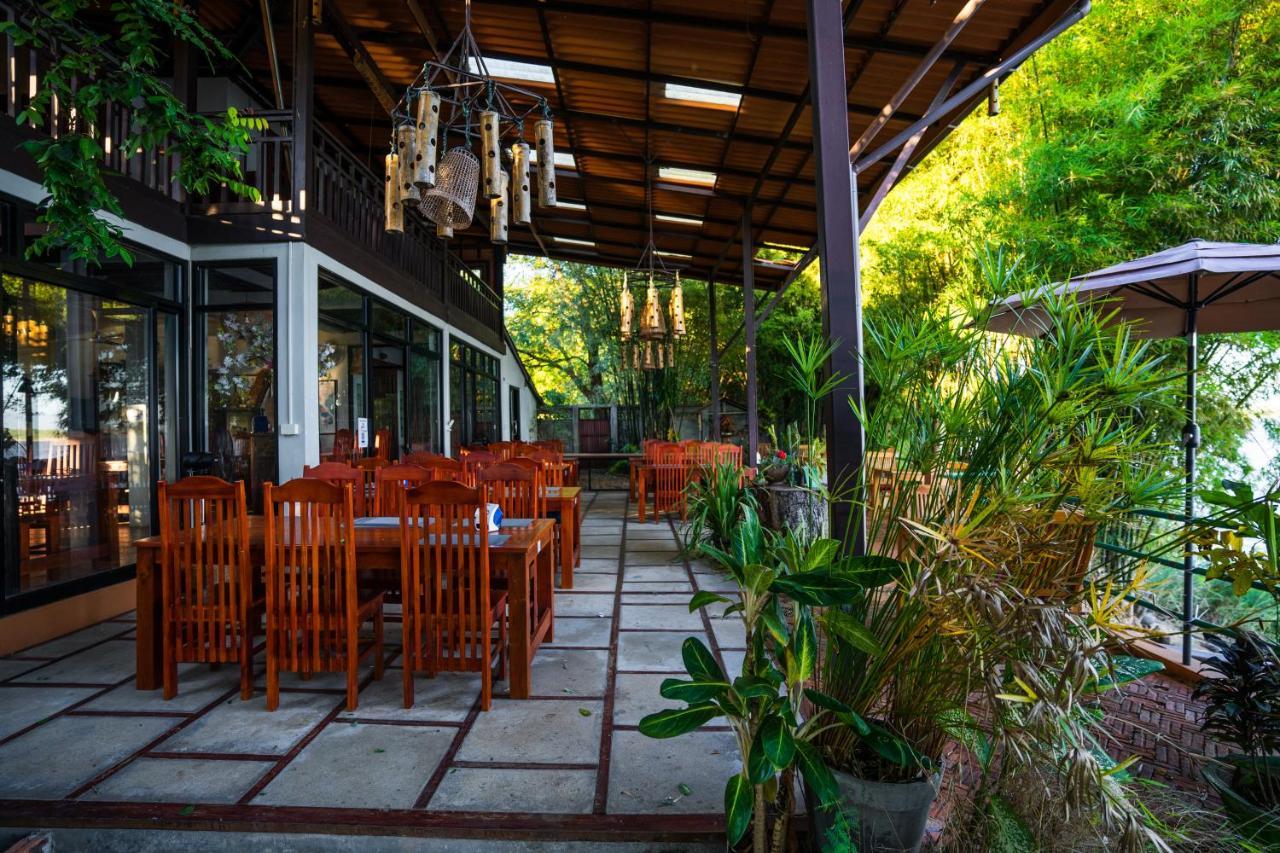 Nakorn River View Champasak Exterior photo