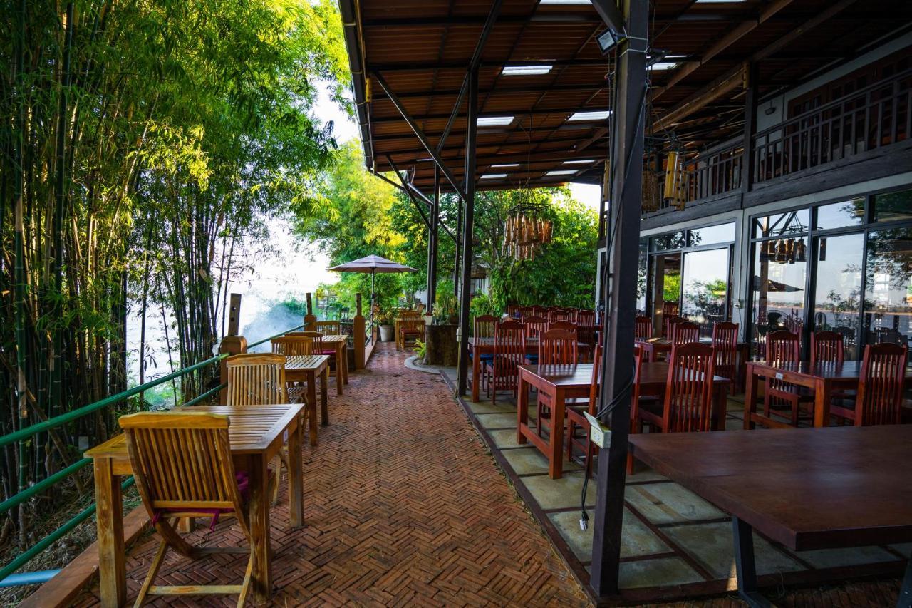 Nakorn River View Champasak Exterior photo