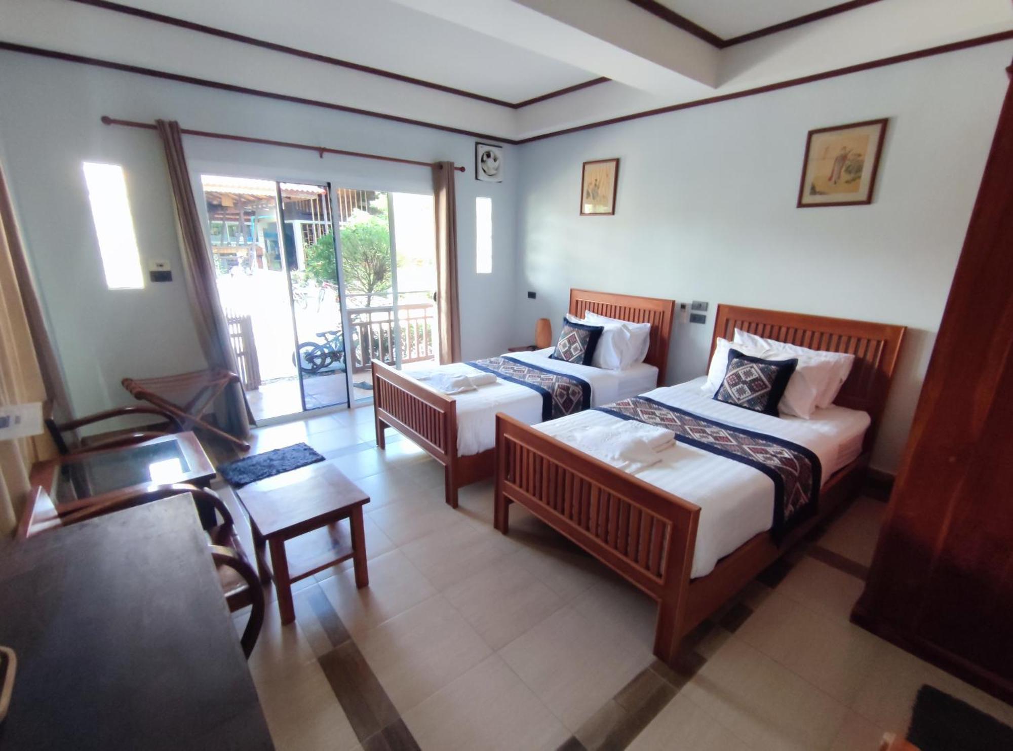 Nakorn River View Champasak Exterior photo