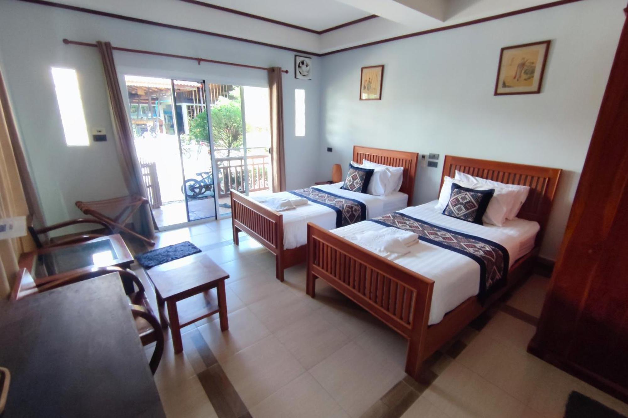 Nakorn River View Champasak Exterior photo